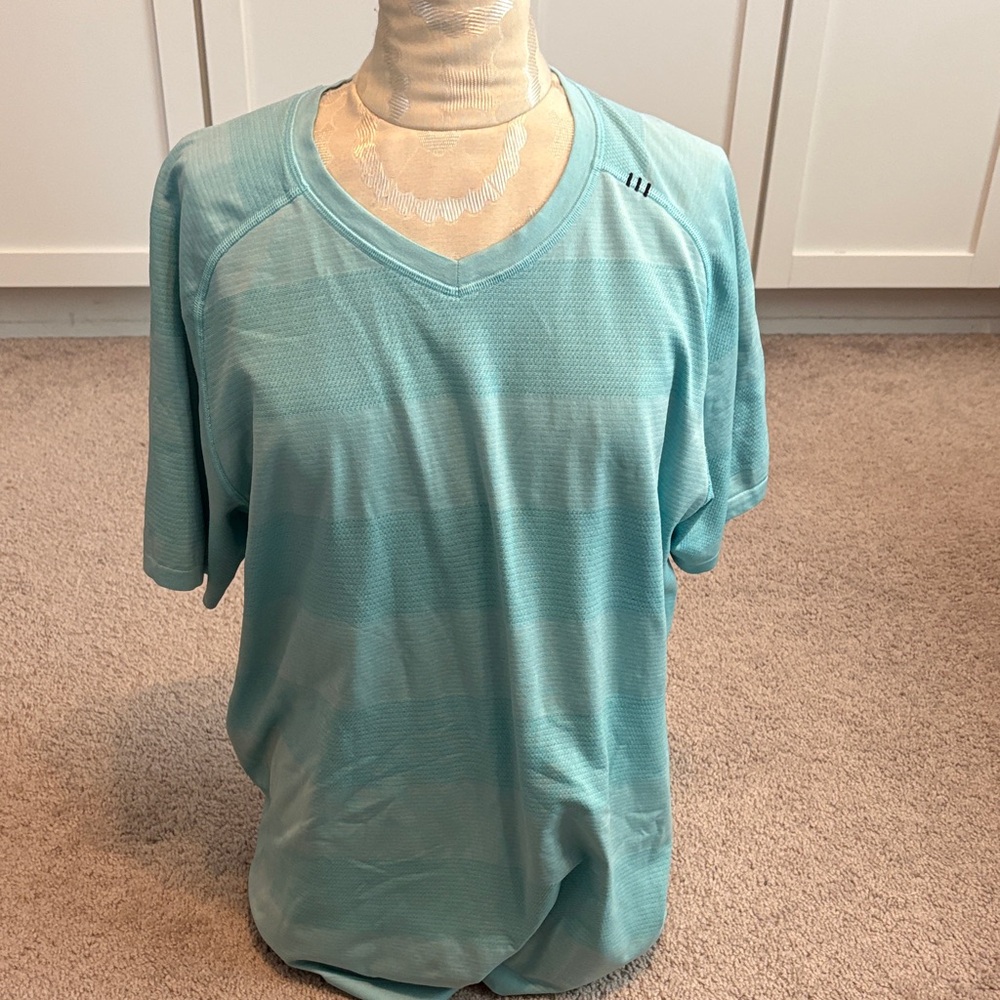 Men's Aqua V-Neck Performance Tee